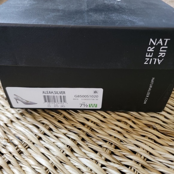 Naturalizer Women's Aleah Slingbacks Pum - Picture 6 of 9